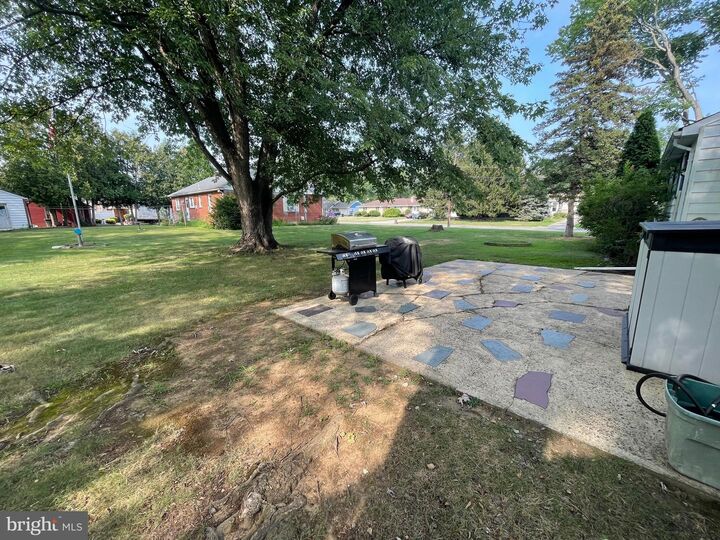 Property Photo: 12 Fox Lane NJ 08620