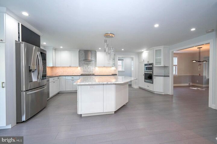 Property Photo: 605 Latham Drive PA 19096