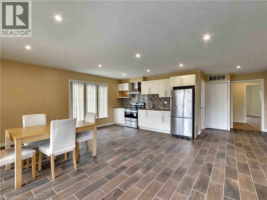 Property Photo: 759 Rymal Road East A ON L8W 1B6