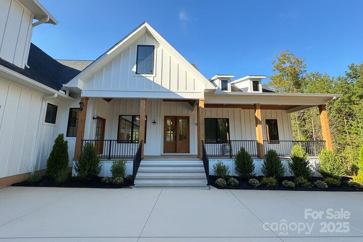 Property Photo: 5853 Hidden Forest Drive NC 28037
