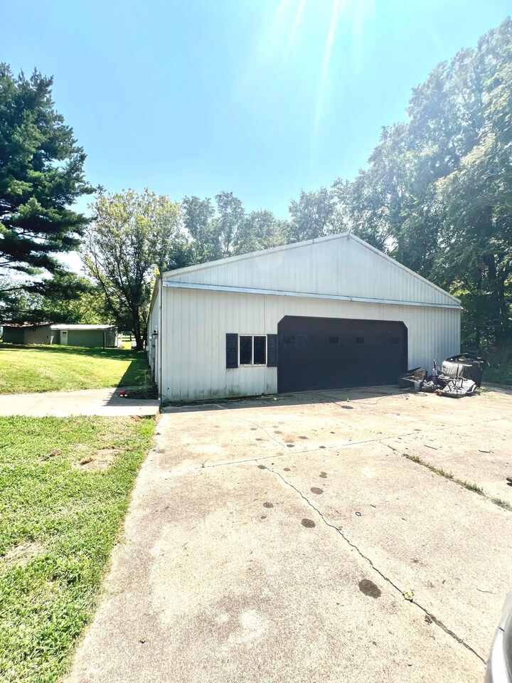 Property Photo: 5857 US-22 OH 45177