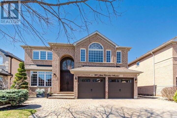 Photo de la propriété:  60 Julia Valentina Avenue  ON L4H 1Y9 