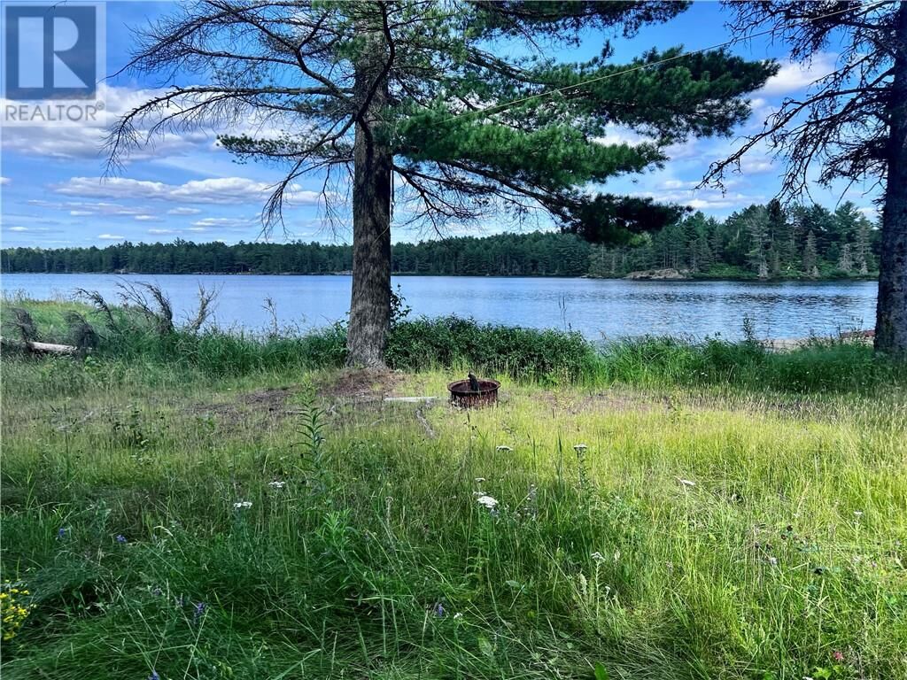Photo de la propriété:  0 Curry Point Road  ON P0M 2G0 