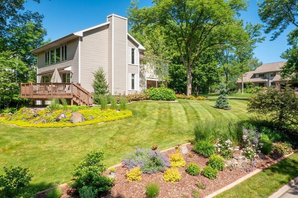 Property Photo: 1815 Woodland Ridge Road WI 54403