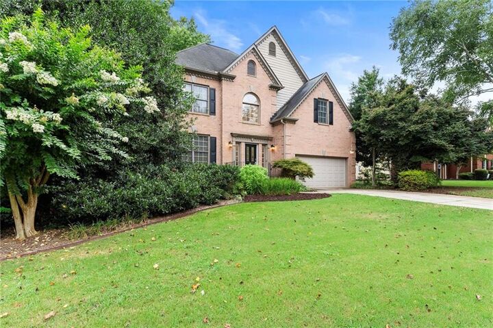 Property Photo: 215 Bluff Oak Drive GA 30076