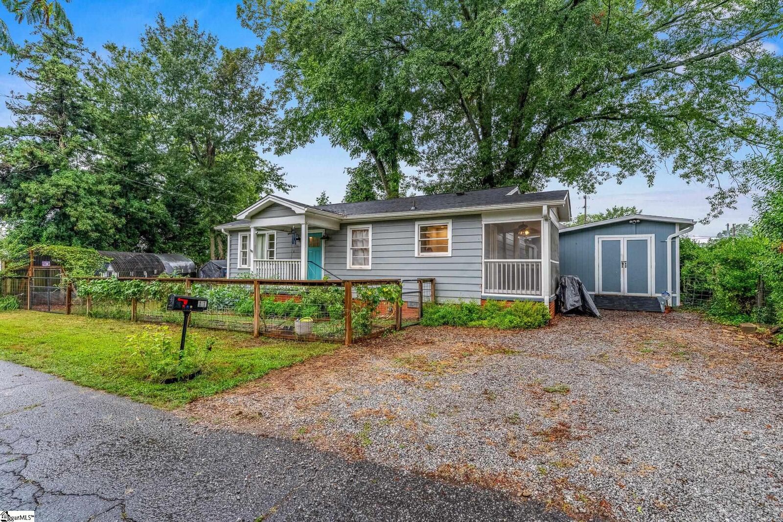 Property Photo: 11 Elrod Street SC 29609