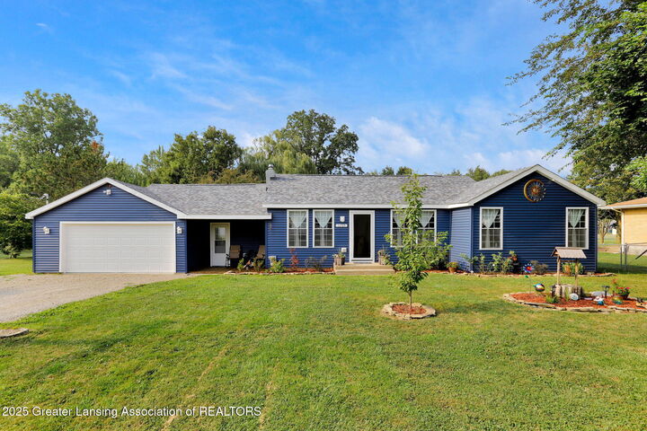 Property Photo: 11735 Park Drive MI 48449