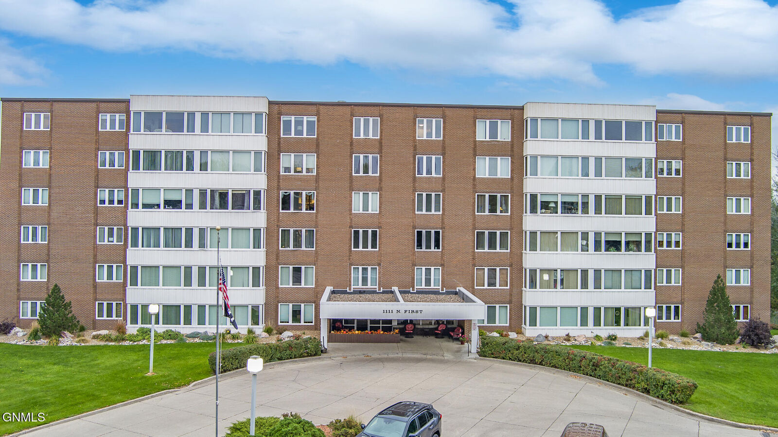 Property Photo: 1111 N 1st Street 4 A ND 58501