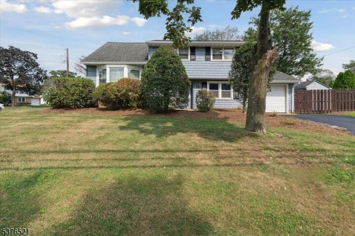 Property Photo:  52 Greenbrook Rd  NJ 08846 