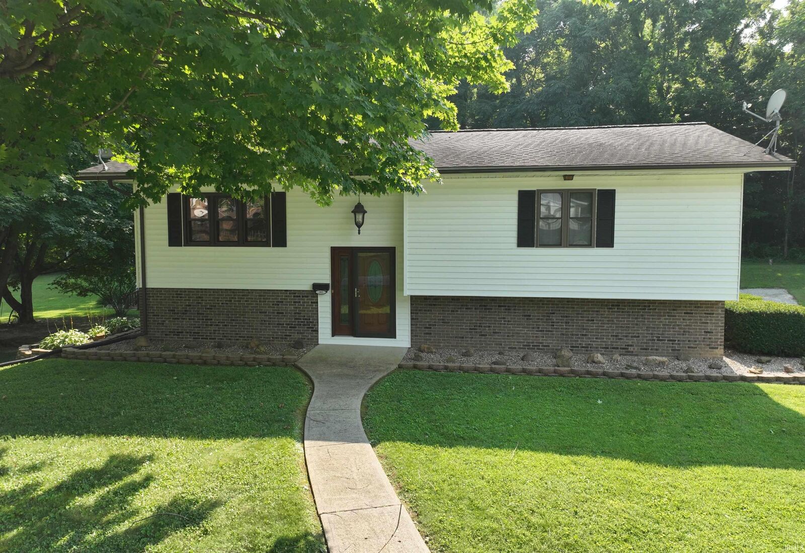 Property Photo: 102 Jack Court IN 47562