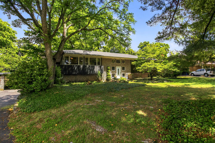 Property Photo:  701 Tenikat Street  KY 40422 