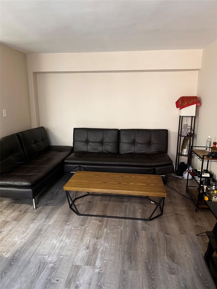 Property Photo:  2640 Marion Avenue 4E  NY 10458 