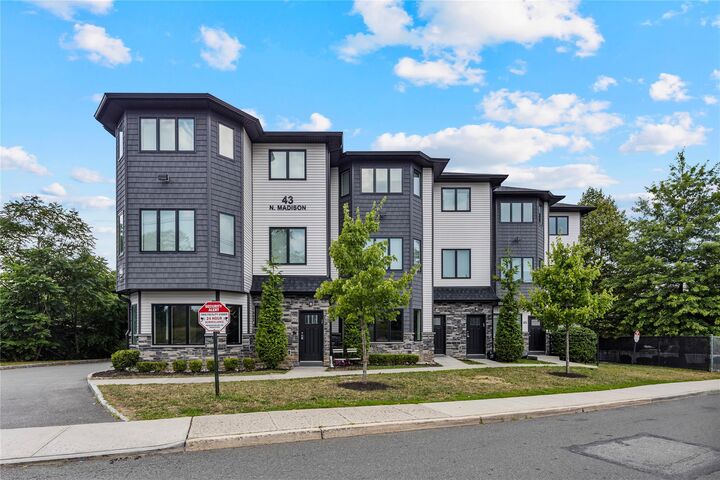 43 N Madison Avenue 112  Spring Valley NY 10977 photo