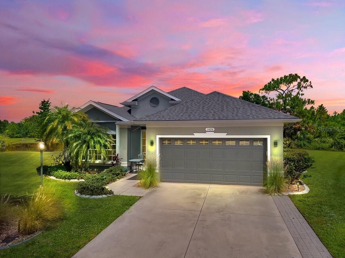 Property Photo: 1424 Dixie Lane FL 34289