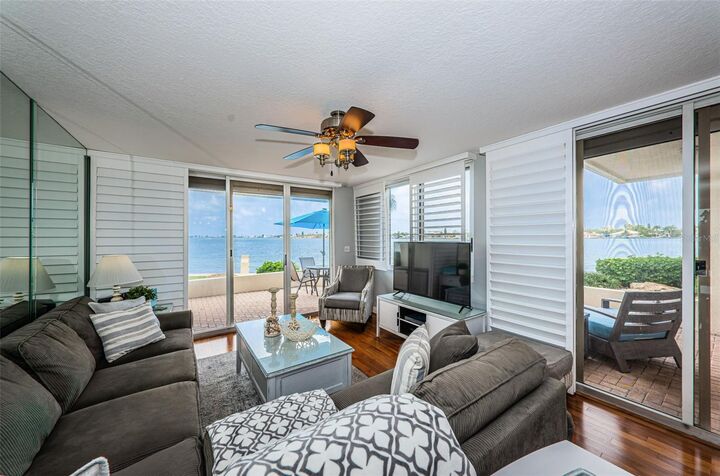 Property Photo:  6105 Bahia Del Mar Circle 187  FL 33715 