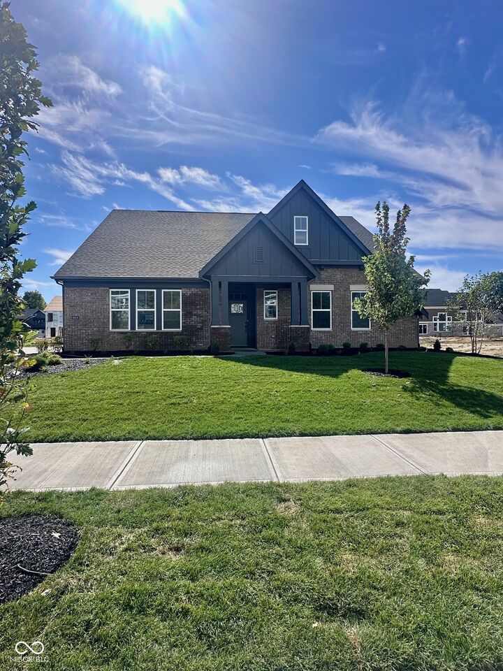6919 Renoir Way  Avon IN 46123 photo