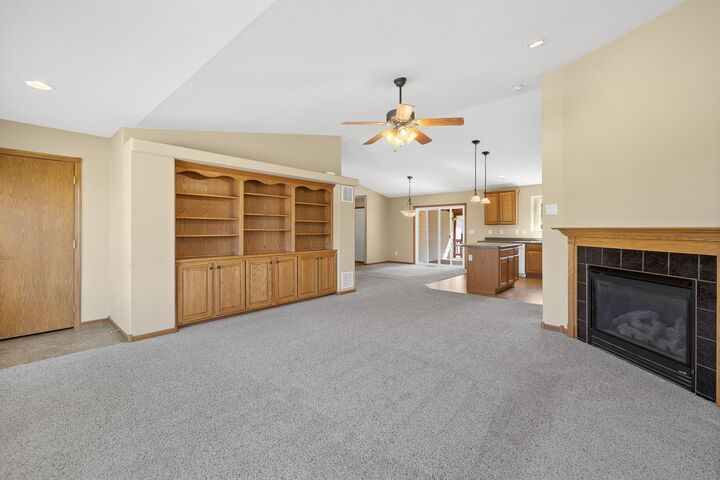 Property Photo: 5556 Nugget Gulch Road SD 57702