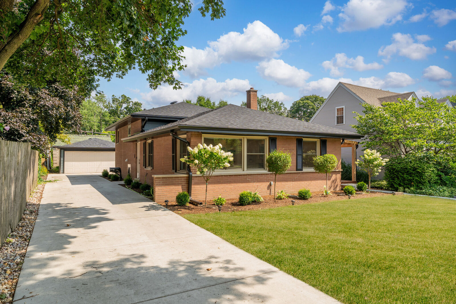 Property Photo:  208 47th Street  IL 60558 