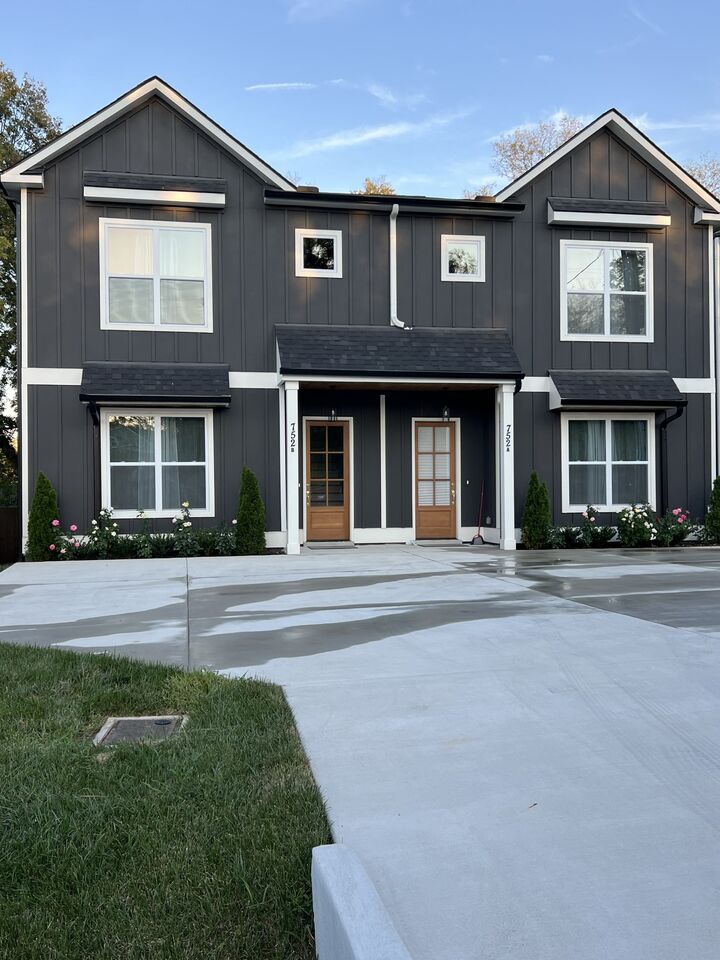 752A Croley Dr  Nashville TN 37209 photo