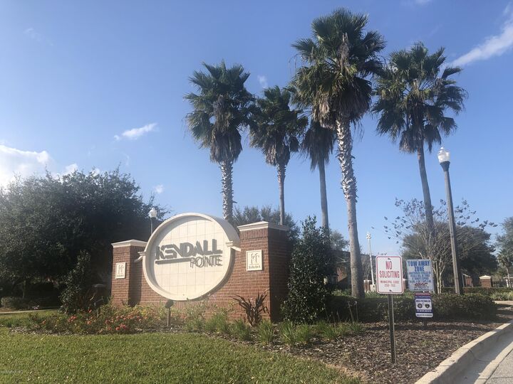 Property Photo:  1480 Pitney Circle  FL 32225 