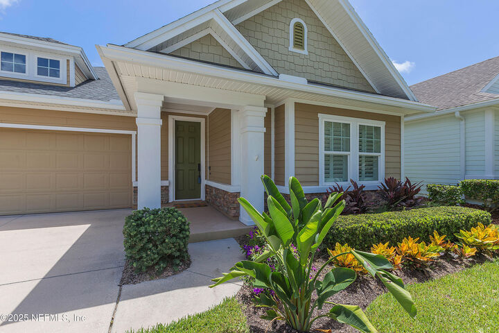Property Photo: 113 Garden Wood Drive FL 32081