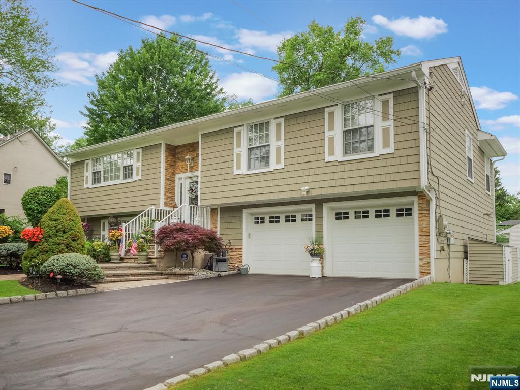 Property Photo: 37 Roosevelt Boulevard NJ 07006