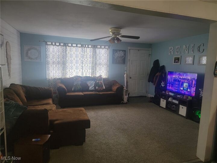 Property Photo:  104 Summit Street  OH 43777 