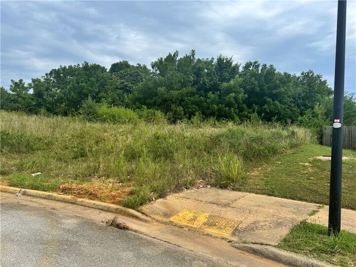 Property Photo:  1399 Bridgeboro Avenue  AR 72764 