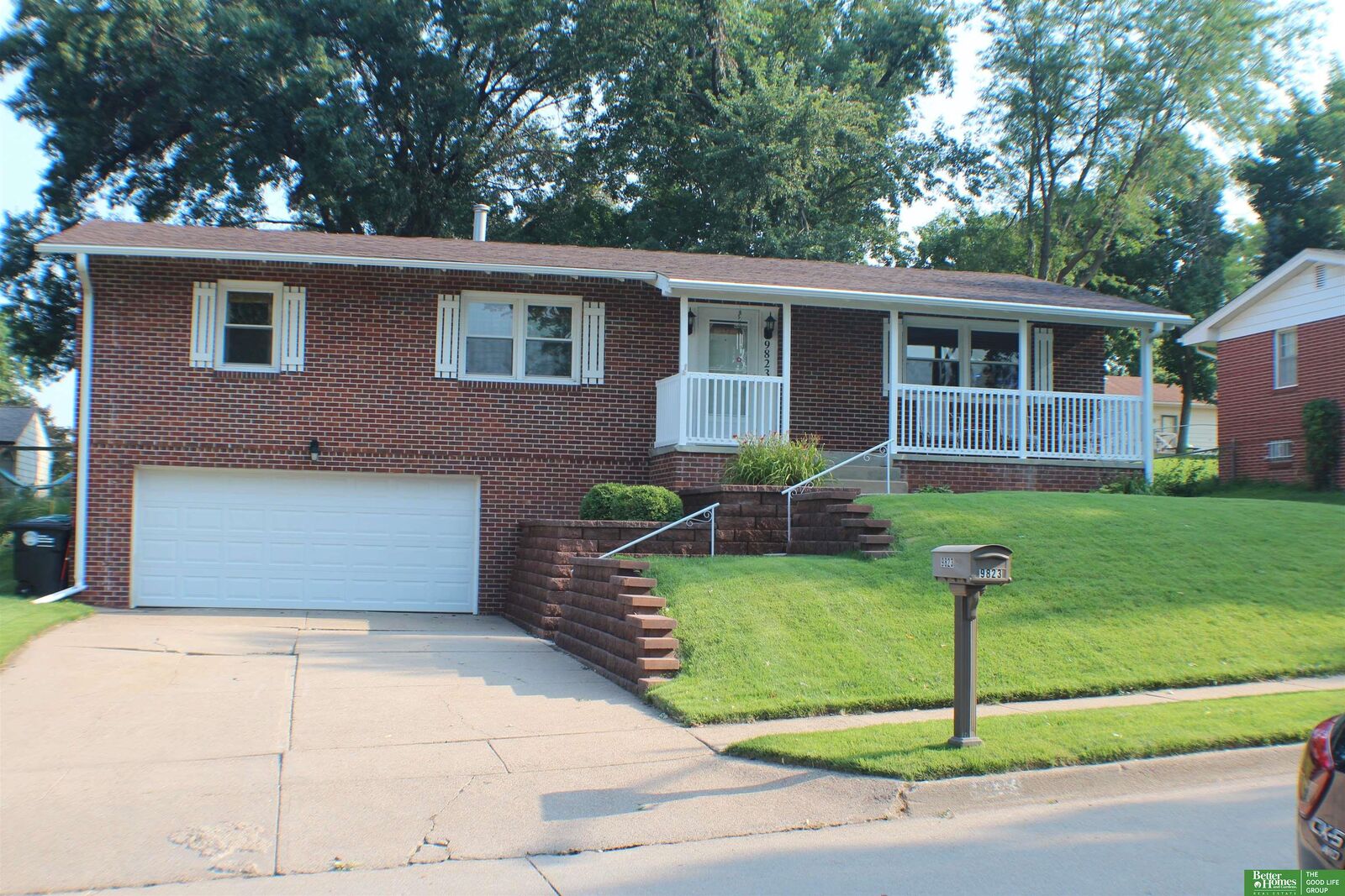 Property Photo:  9823 Evans Street  NE 68134 