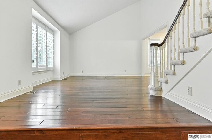 Property Photo:  124 S 70 Street  NE 68132 