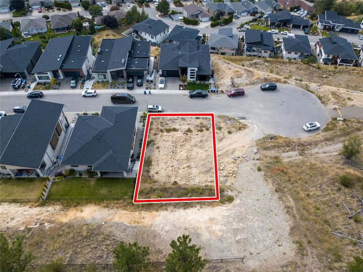 1253 Lone Pine Drive  Kelowna BC V1P 0A5 photo