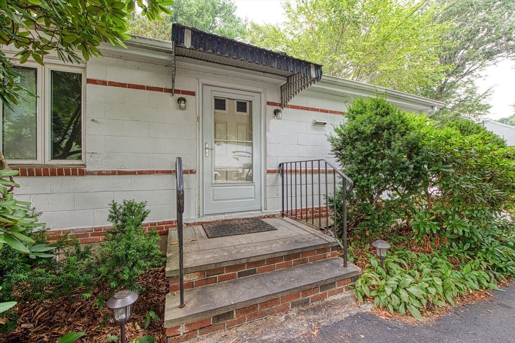 Property Photo:  197 Turnpike Street  MA 02021 