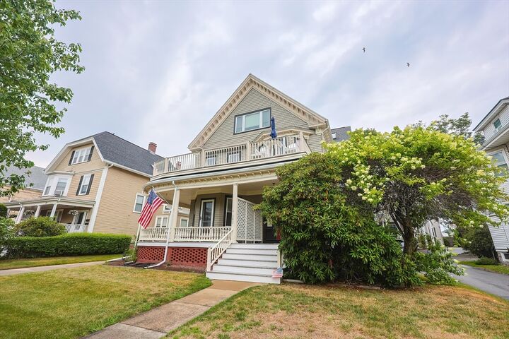 Property Photo:  103 Ocean St A  MA 01902 