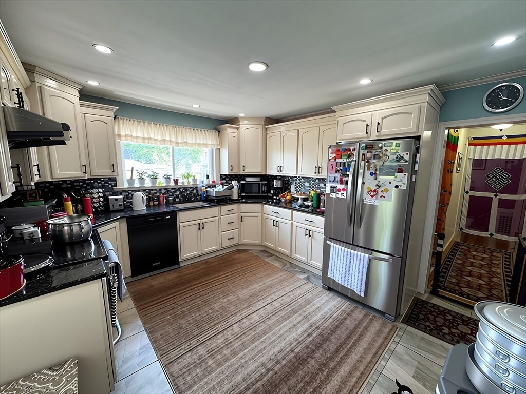 Property Photo: 248 Park St 2 MA 02155