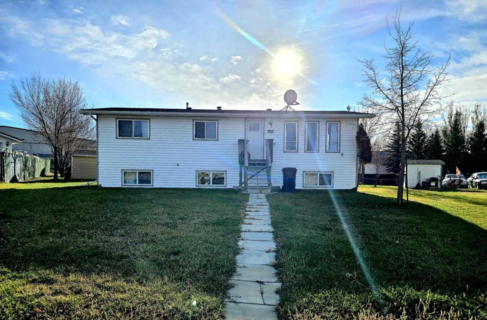 Photo de la propriété: 837 4th Avenue AB T0J 0B0