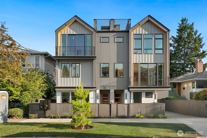 Property Photo:  2035 NW 61st Street B  WA 98107 