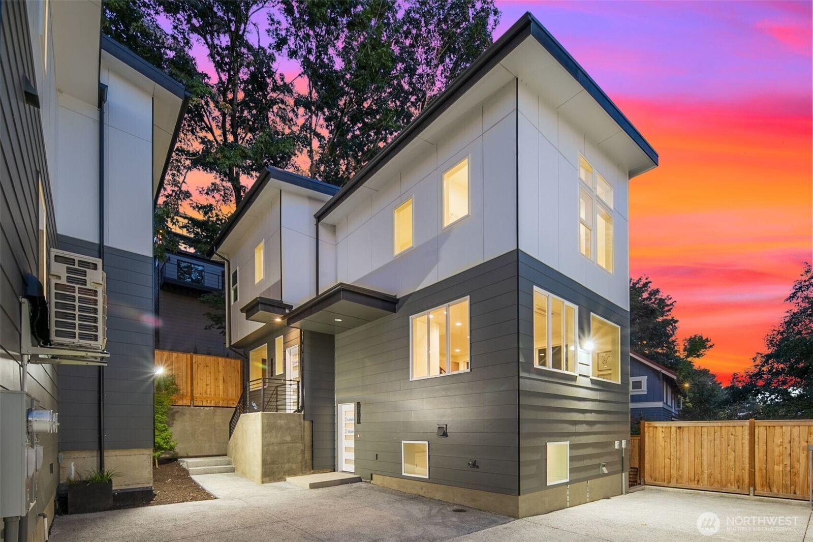Property Photo: 1804 B 28th Avenue S WA 98144