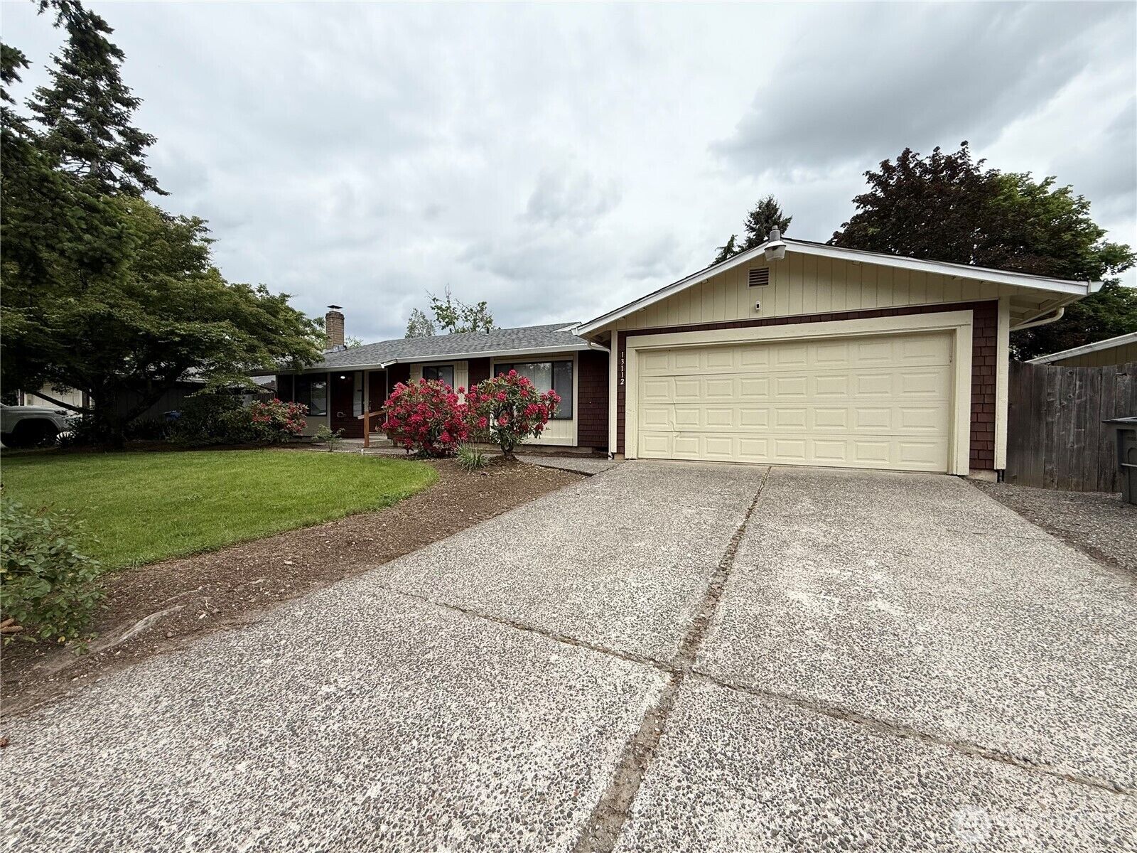 Property Photo: 13112 SE Laver Street WA 98683