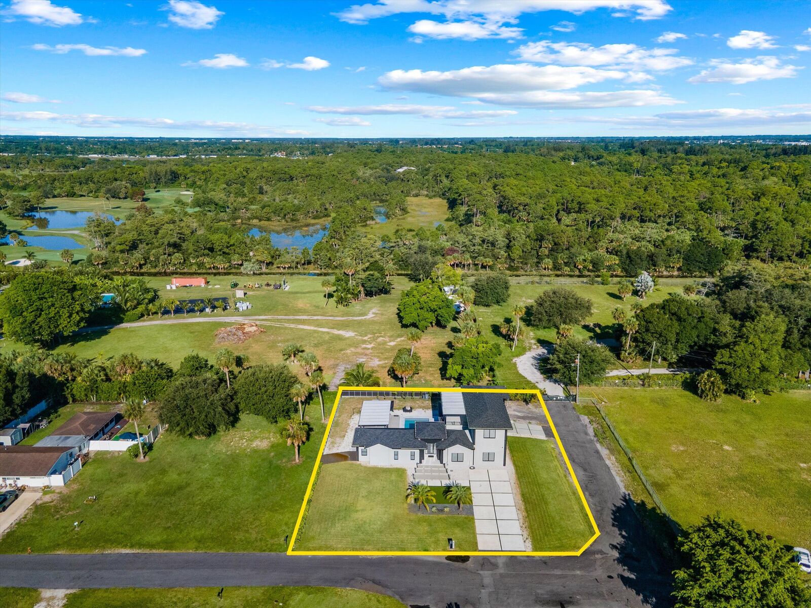 Property Photo: 641 Marshall Road FL 33413