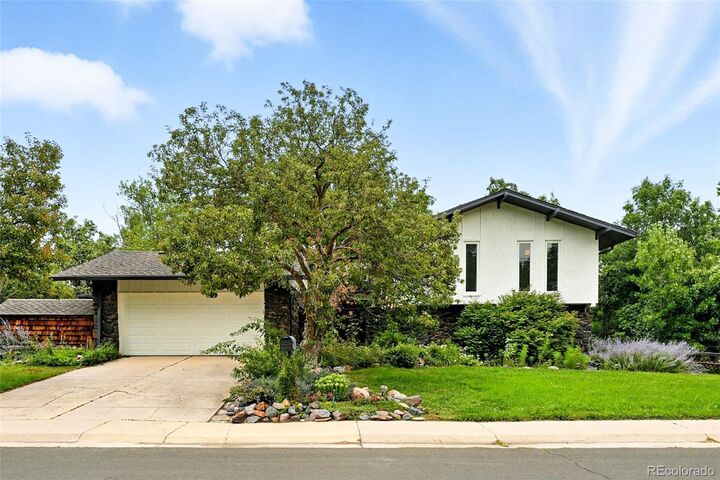 Property Photo:  10643 E Dorado Avenue  CO 80111 