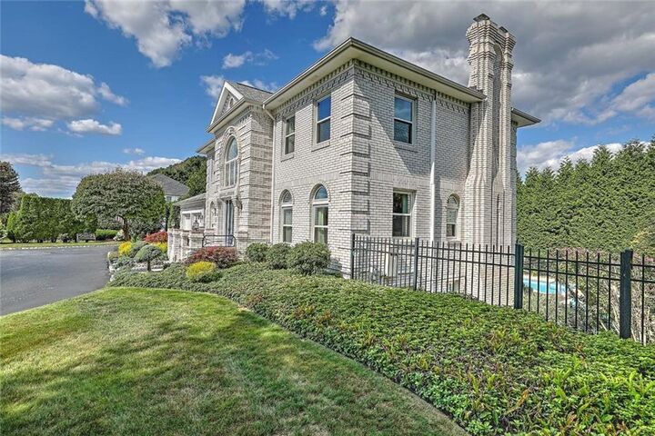 Property Photo: 102 Cranberry Terrace RI 02921