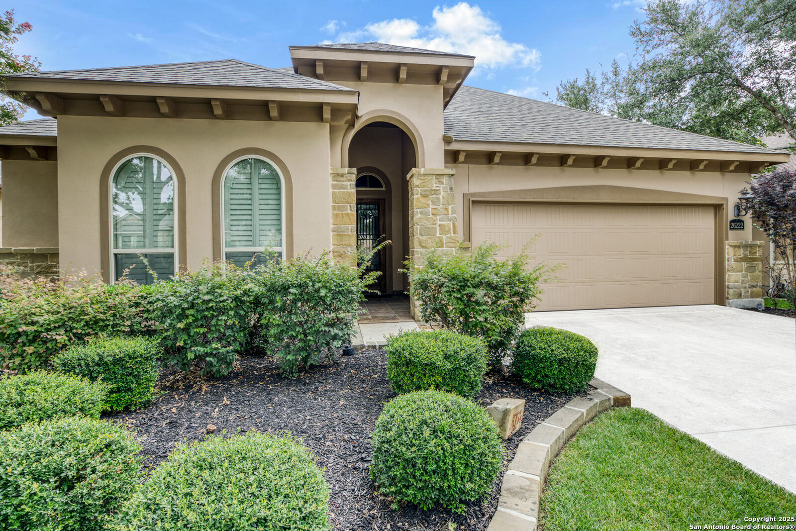 Property Photo: 26222 Tuscan Woods TX 78261