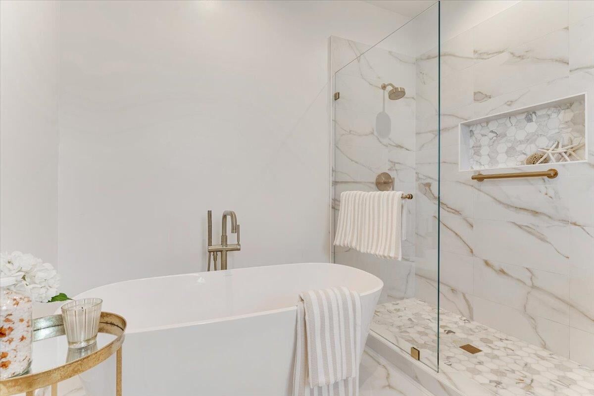 Property Photo:  513 Hill Street  CA 95010 