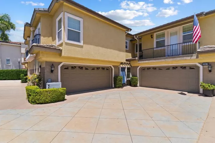 Property Photo: 2534 Navarra Drive C CA 92009