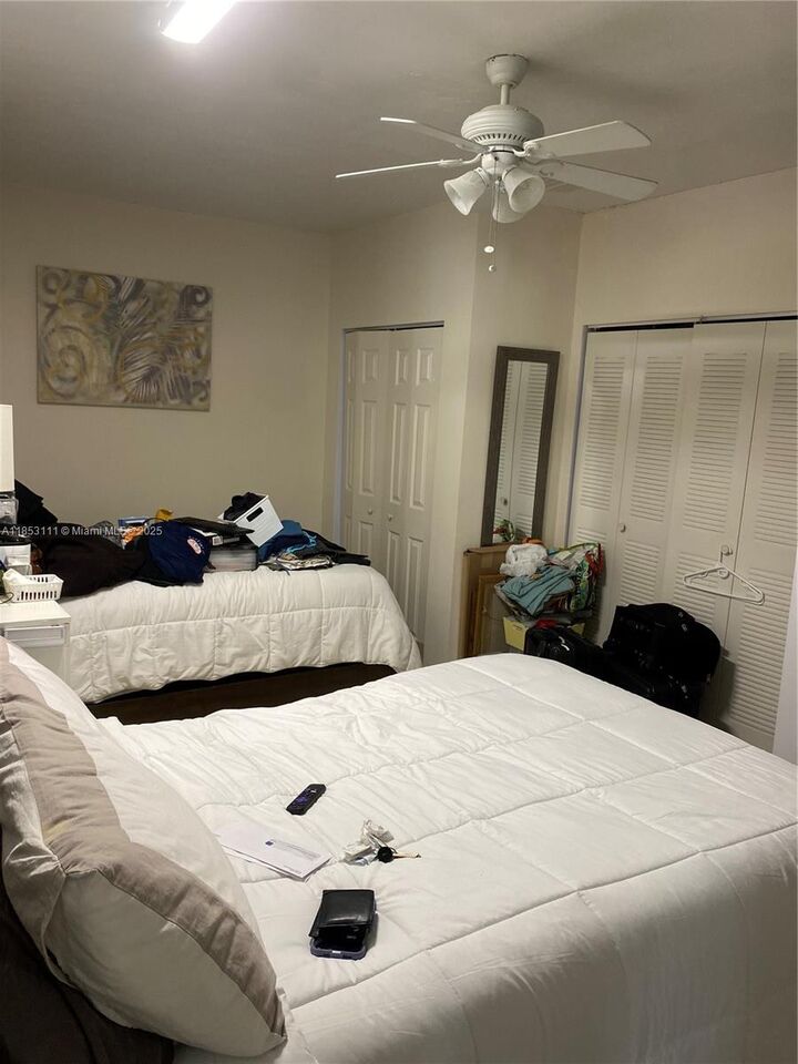 Property Photo: 7872 NW 34th Pl FL 33024