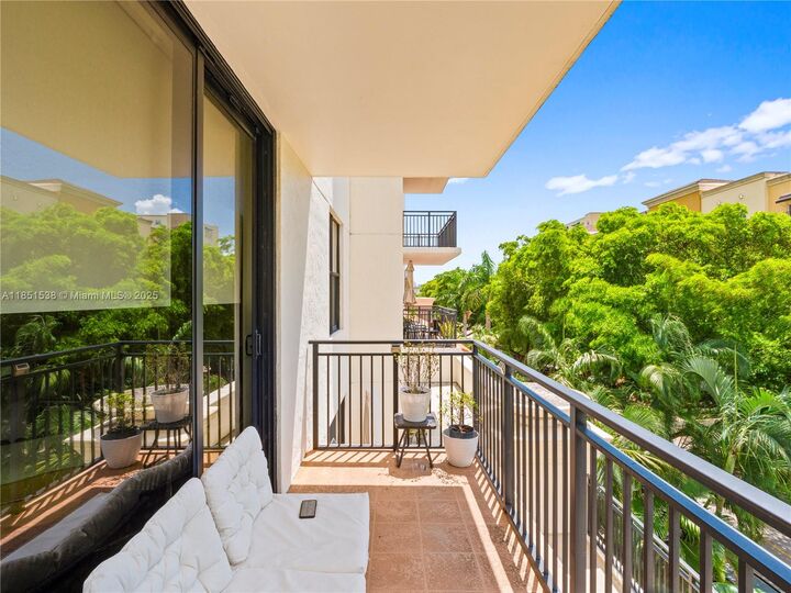 Property Photo:  888 S Douglas Rd 302  FL 33134 