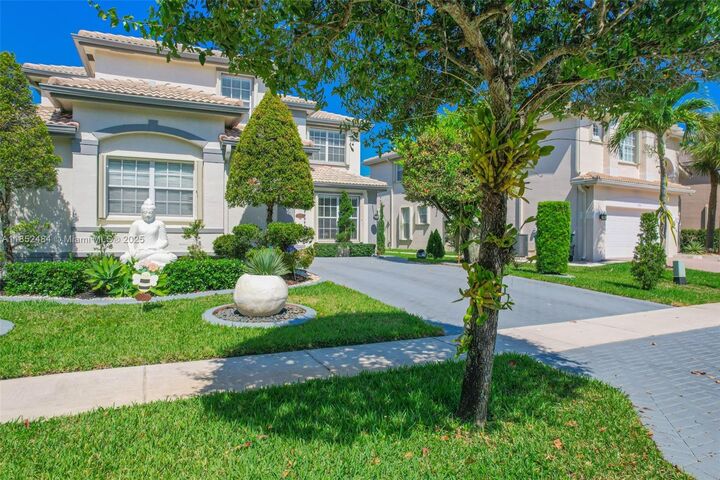 Property Photo: 4604 SW 132nd Ave FL 33027