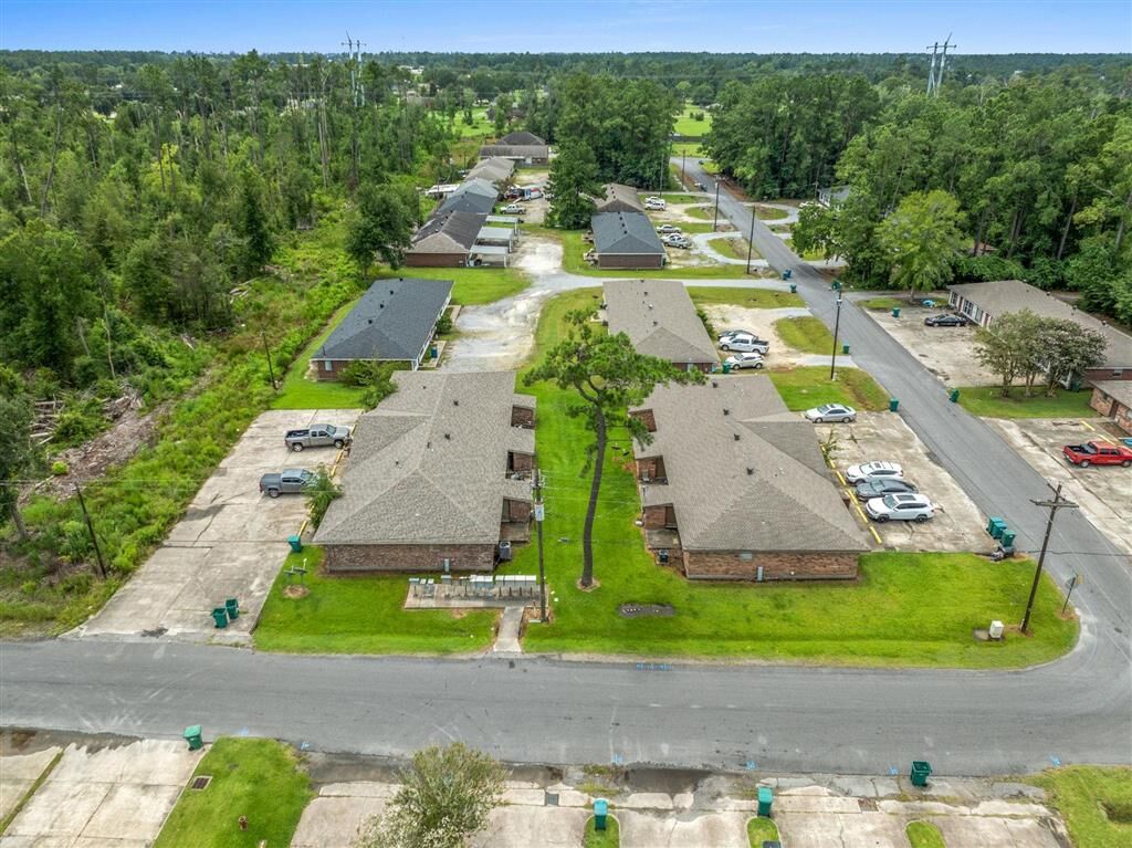 Property Photo: 1890 Esther Drive LA 70611