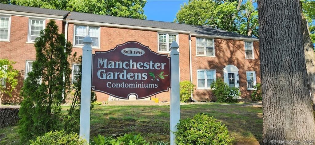 Property Photo:  17 Garden Drive Apt C  CT 06040 