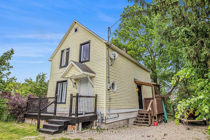Property Photo:  217 Jack Street  ON K0G 1J0 